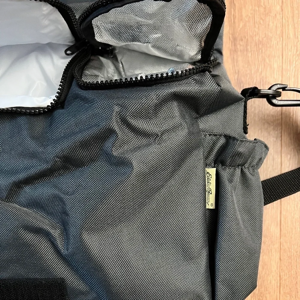 NWOT Eddie Bauer Insulated Cooler Messenger bag